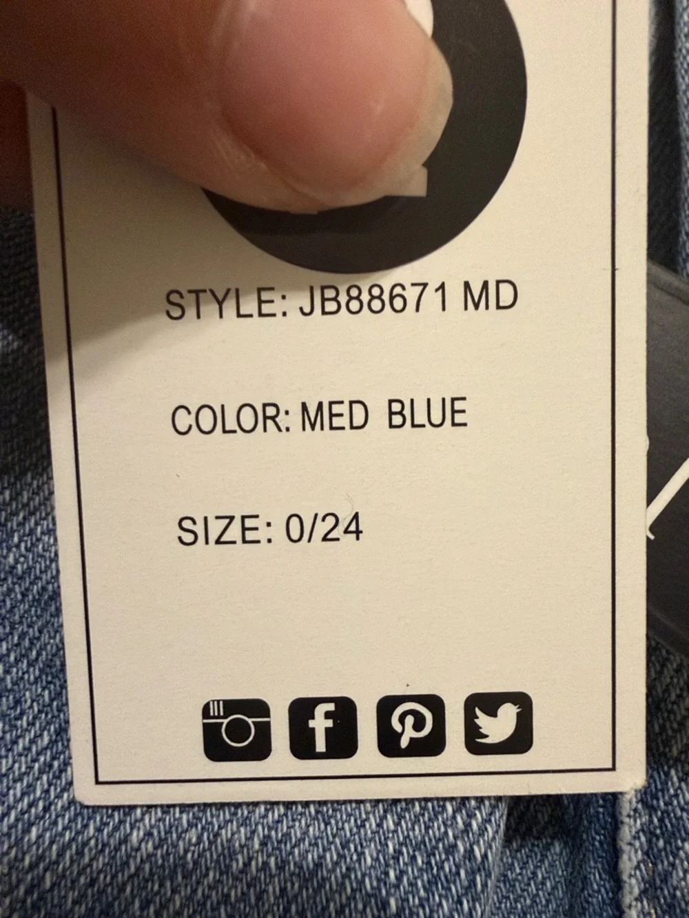 Judy Blue Light Blue 90s Straight Distressed Jeans - Picture 4 of 6